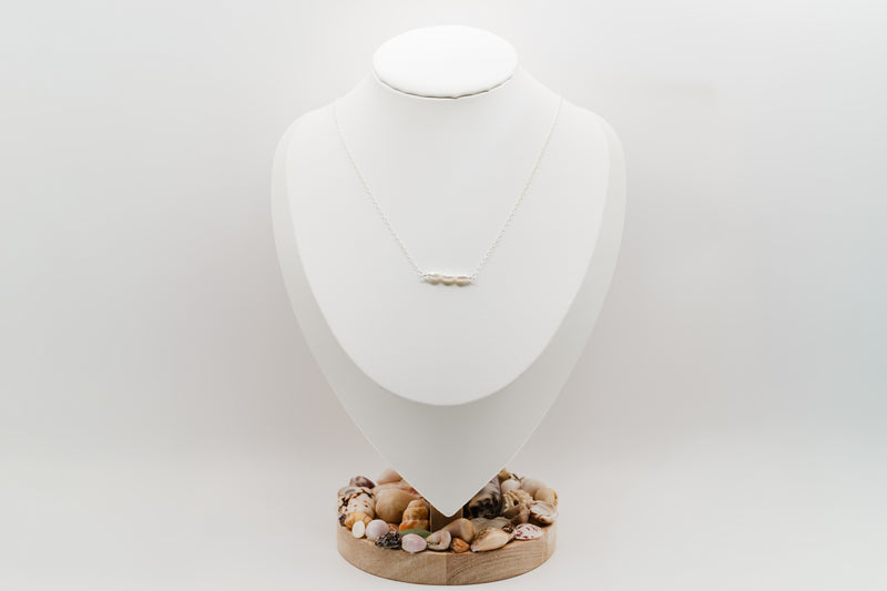 Pearl Bar Necklace (Silver)