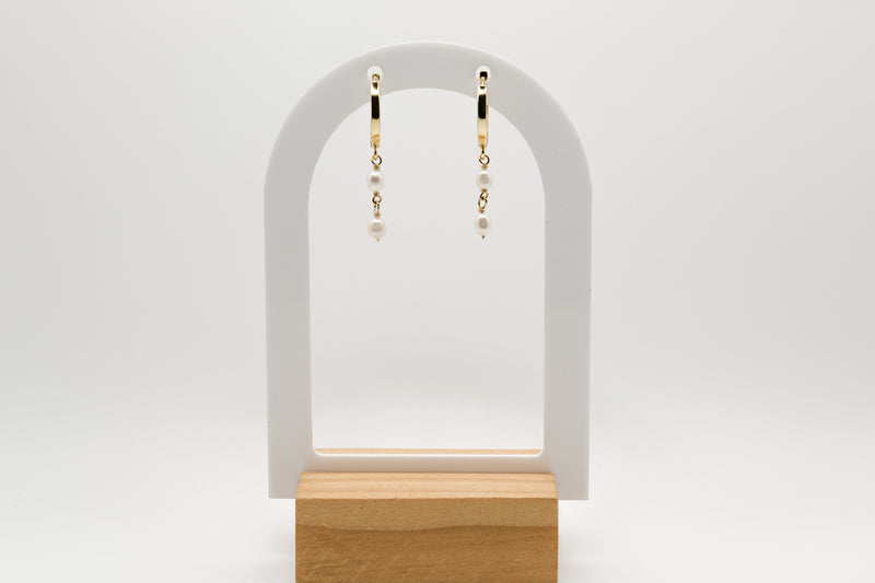 Fresh-water Pearl Earrings